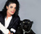 Michael Jackson avec le chien noir